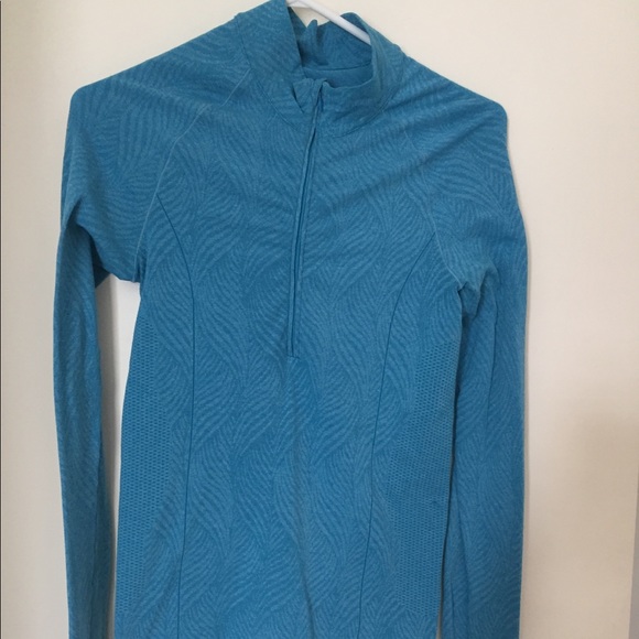 ⚡️SALE⚡️Long sleeve running shirt - Picture 1 of 4